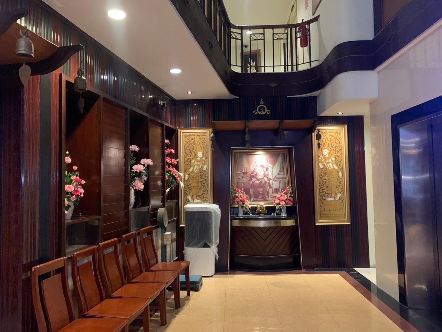 Rambuttri House Hotel Банкок Екстериор снимка